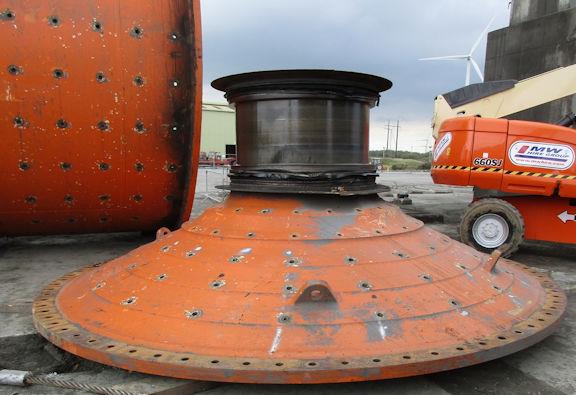 Ani 4.7m X 6.7m (15.5' X 22') Ball Mill With 2,300 Kw (3,084 Hp) Motor)